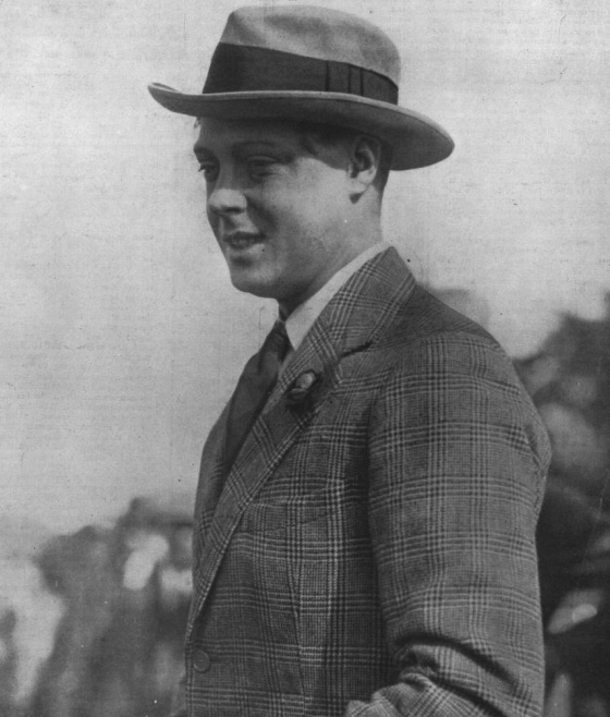 Эдуард VIII в костюме в клетку &ldquo;гленчек&rdquo;