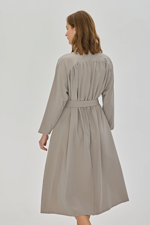 На любой вкус и цвет: 10 платьев, в которых можно провести 8 марта. Фото 7