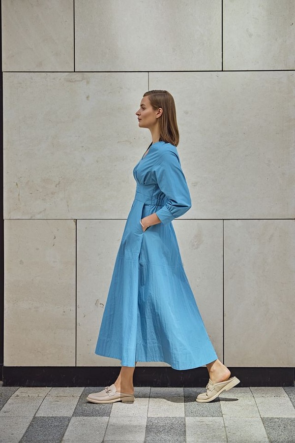 Гардероб в синих тонах: встраиваем самый прохладный оттенок в самые жаркие образы. Фото 2