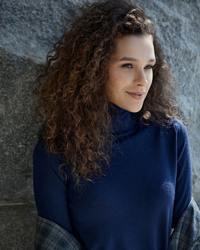 Архетип Сфинкса в современной женской моде: загадочность, сила и неуловимость образа. Фото 1