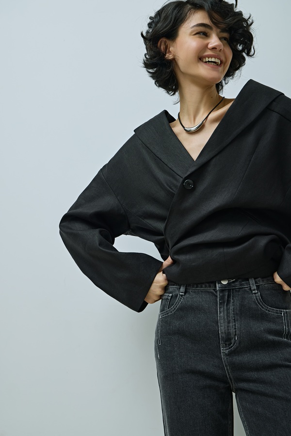 Джинсовый код весны: актуальные фасоны, неожиданная стилизация. Фото 2