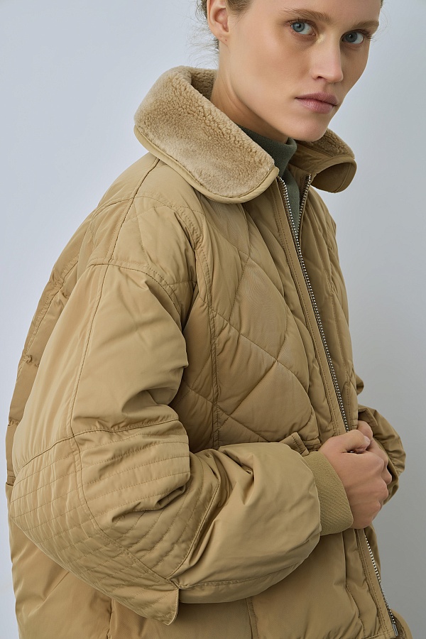 Как превратить повседневный пуховик в модный акцент? Фото 5