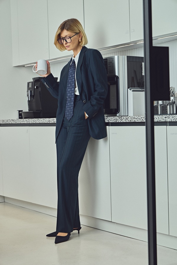 5 фасонов брюк, которые будут актуальны этой весной. Фото 2