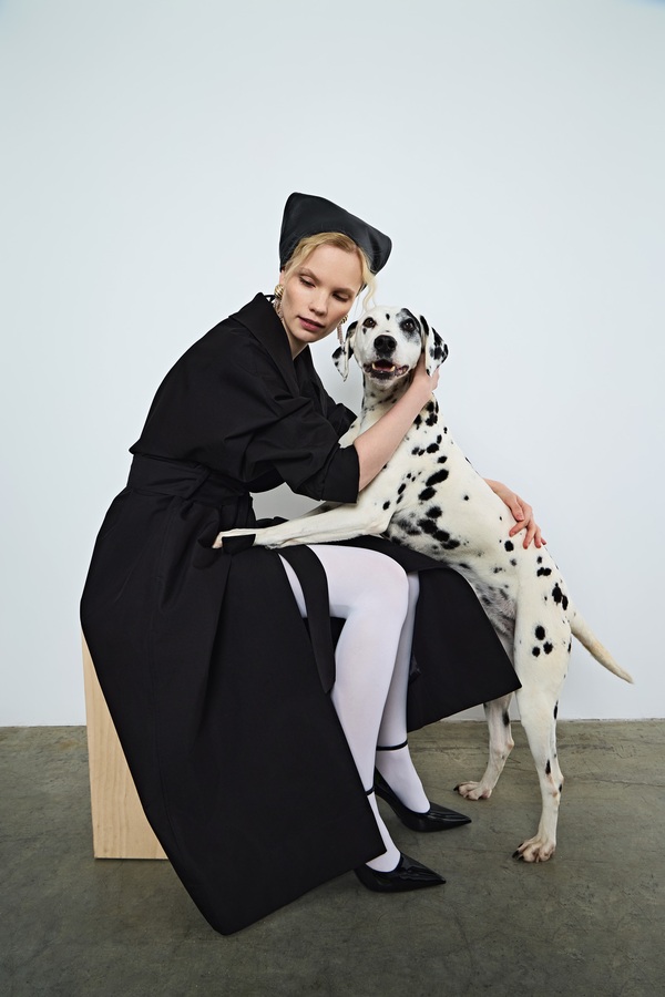 Неожиданные способы стилизовать теплые колготки: от офисного образа до street style. Фото 1