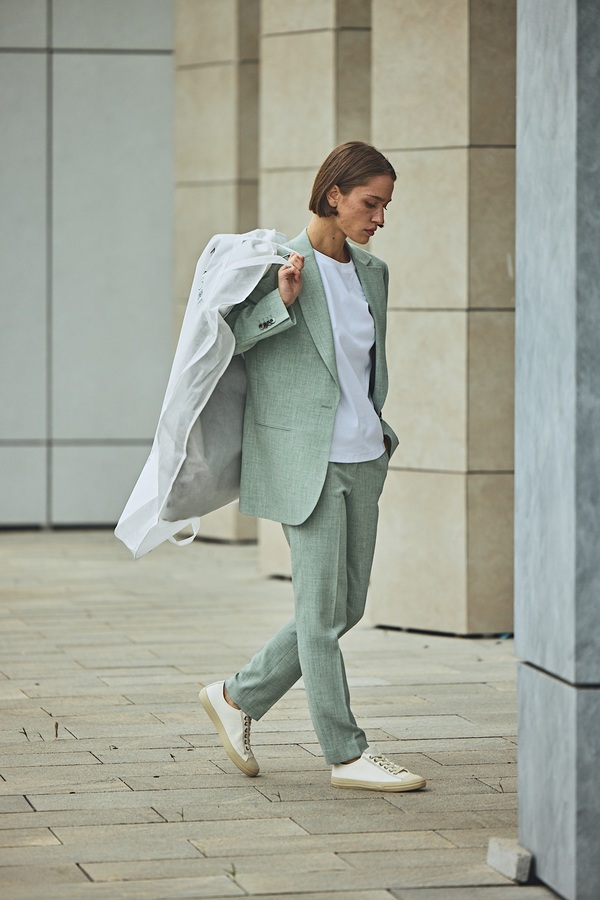 Летняя база: собираем гардероб на любой случай. Фото 9