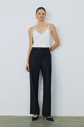 Прямые брюки со стрелками, черные MARIA