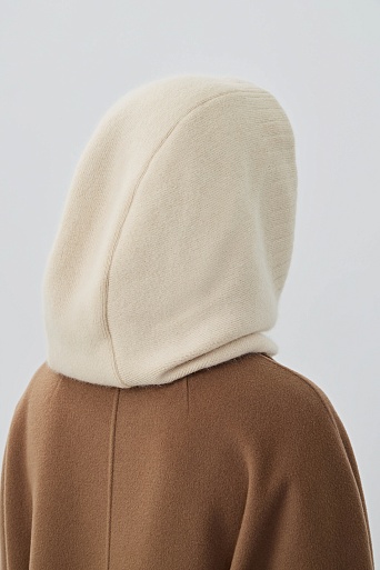 Капор с ангорой, кремовый