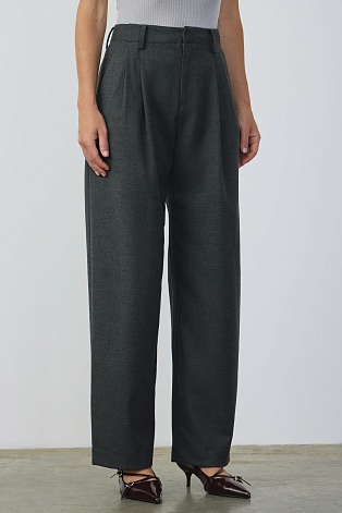 Прямые брюки со стрелками, серые