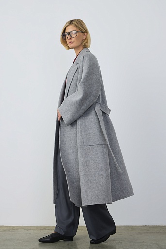 Пальто на поясе, серый меланж