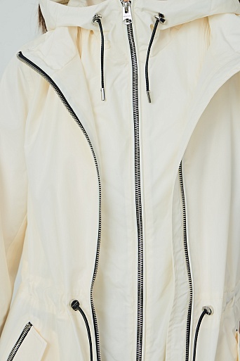 Удлиненная ветровка с капюшоном, молочная