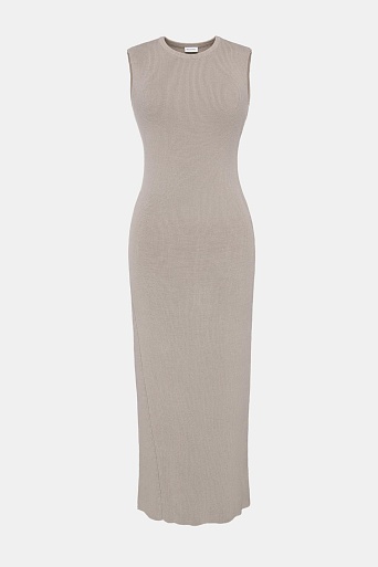 Длинное платье-лапша без рукавов, цвет овсяное молоко
