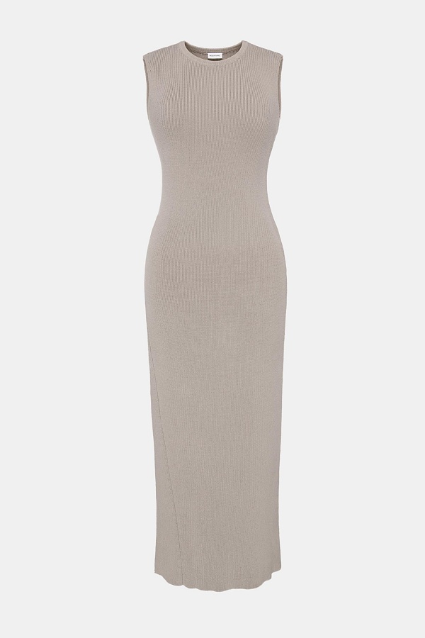 Длинное платье-лапша без рукавов, цвет овсяное молоко