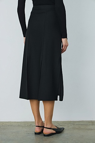 Юбка с расклешенным низом, черная