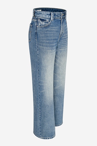 Широкие джинсы, голубые с потертостями