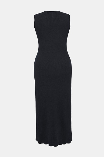 Длинное платье-лапша без рукавов