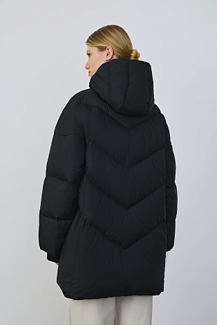 Куртка темно-синего цвета на молнии