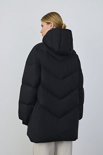 Куртка темно-синего цвета на молнии