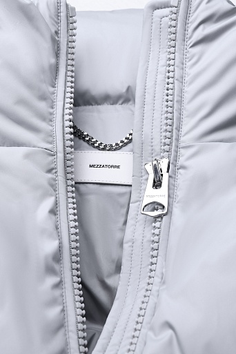 Укороченная куртка на молнии, светло-серая