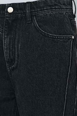 Джинсы с диагональными швами, темно-серые