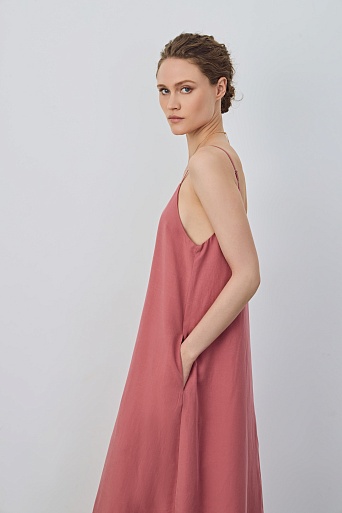 Платье А-силуэта на бретельках, коралловое