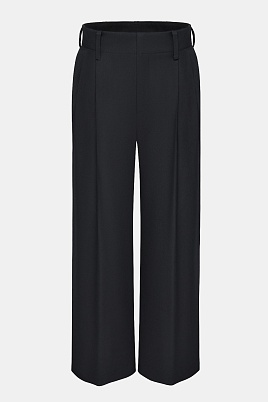 Брюки с защипами, черные