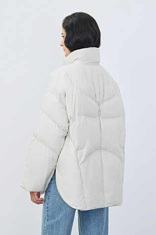 Пуховик с воротником-стойкой, белый