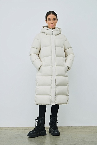 Длинный пуховик с капюшоном, молочный