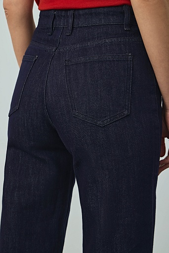Широкие джинсы с высокой посадкой, темно-синие