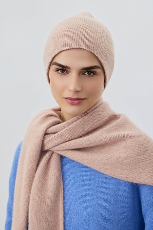 Косынка с ангорой, пудровая