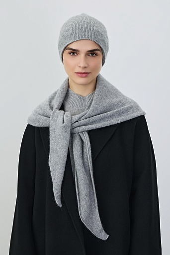 Шапка бини с ангорой, серая