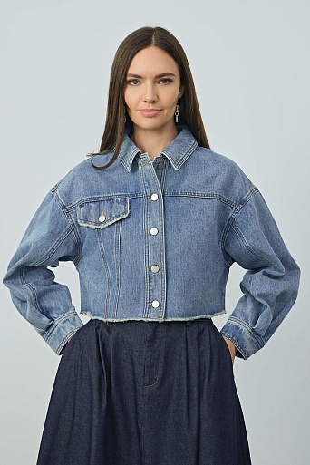 Укороченная джинсовая куртка, голубая