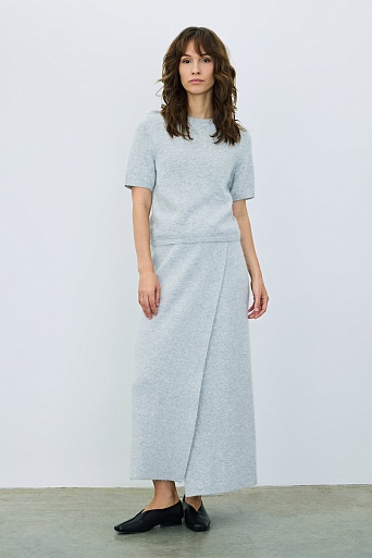 Длинная юбка с запахом, светло-серая