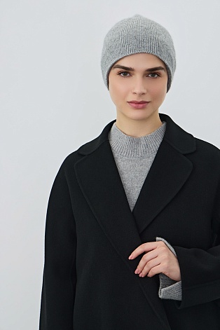 Шапка бини с ангорой, серая