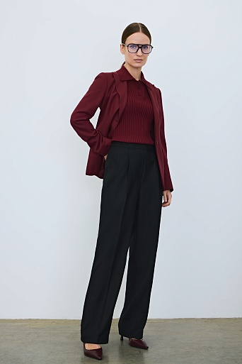 Свободные прямые брюки с защипами, черные