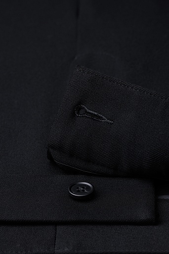 Прямые брюки со стрелками, черные TYRA