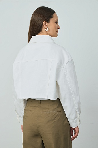 Укороченная джинсовая куртка, белая