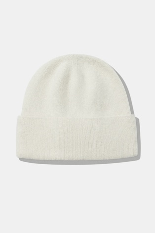 Шапка с отворотом с ангорой, молочная