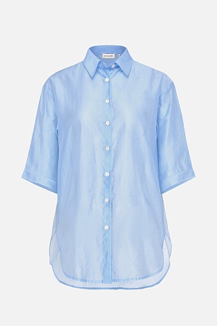 Нежно-голубая блузка с рукавом 1/2