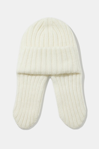 Шапка-ушанка в рубчик с ангорой, молочная