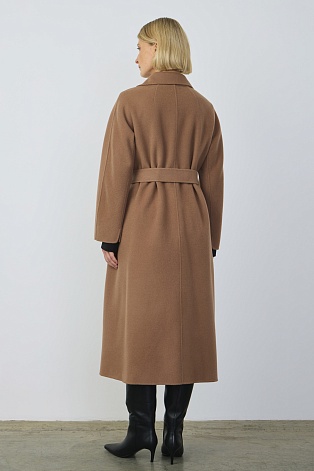 Пальто на поясе, коричневое
