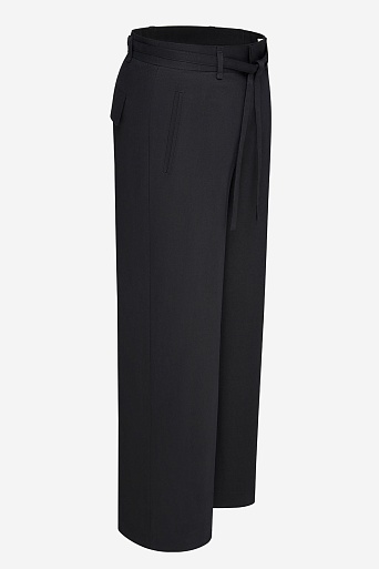 Широкие брюки с пояском, черные