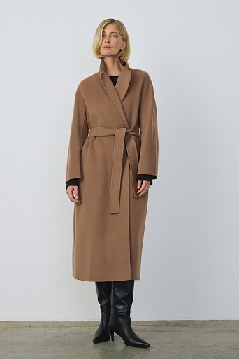 Пальто на поясе, коричневое