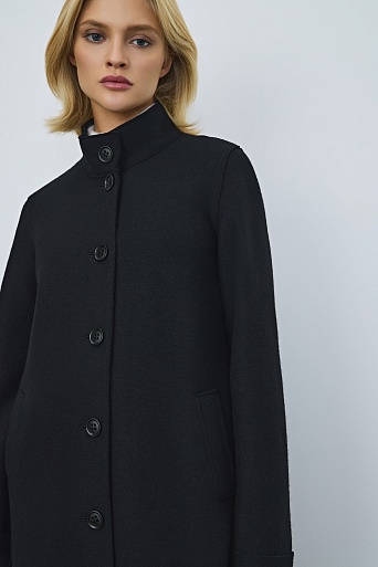 Пальто с воротником-стойкой, черное