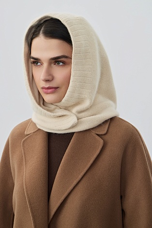 Капор с ангорой, кремовый