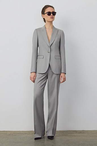 Жакет на одной пуговице, цвет светло-серый BELLA