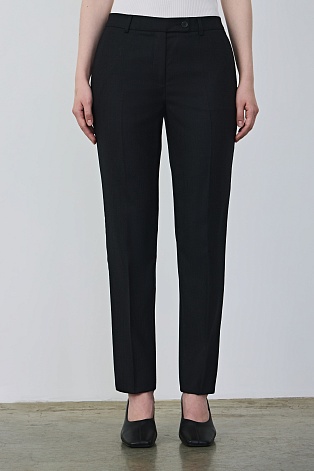 Костюмные брюки в тонкую полоску, черные EMMY