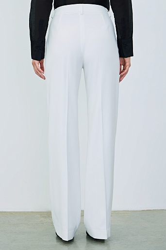 Свободные прямые брюки со стрелками, белые ELEANOR